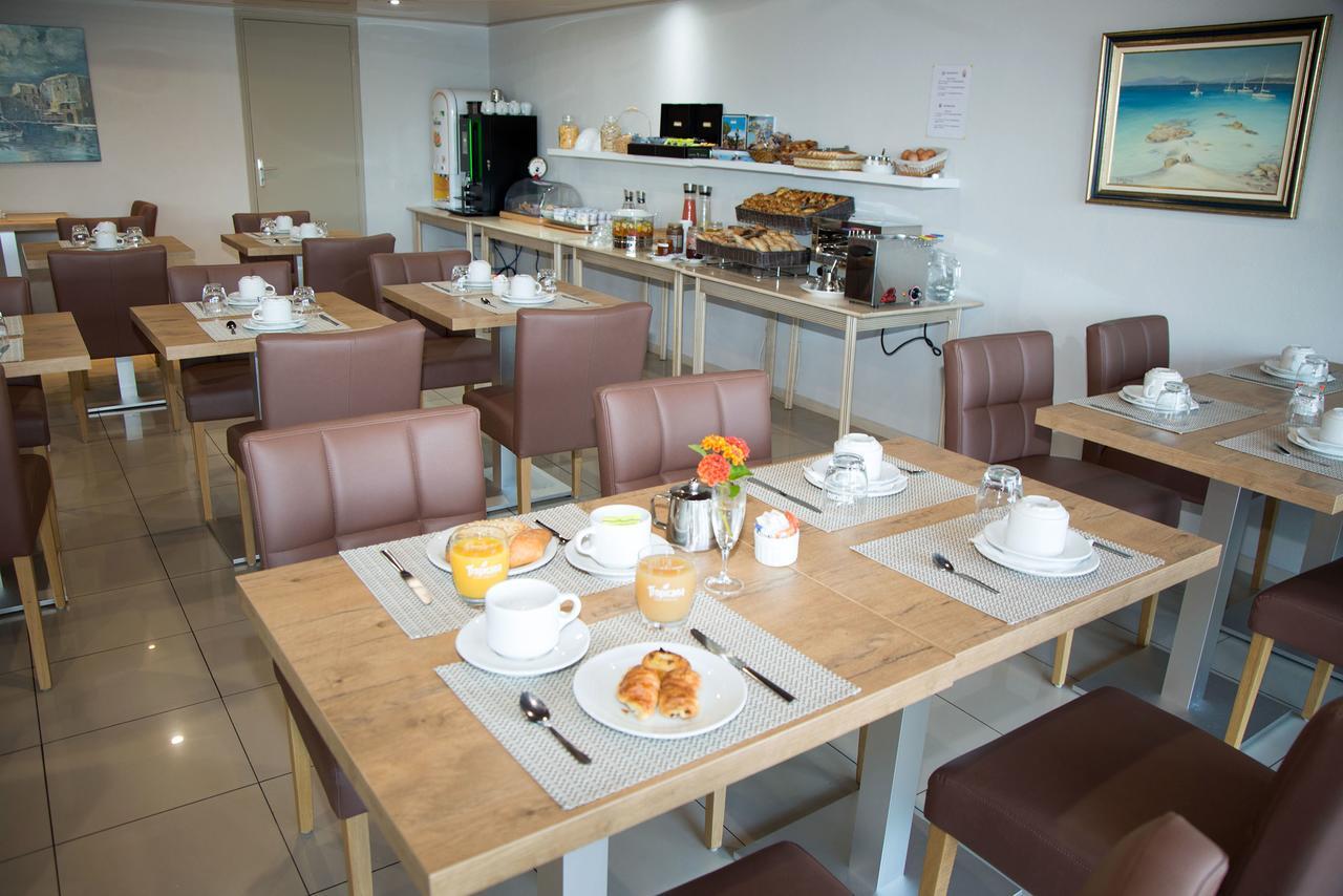 Hotel La Pinede Αζάτσιο Εξωτερικό φωτογραφία